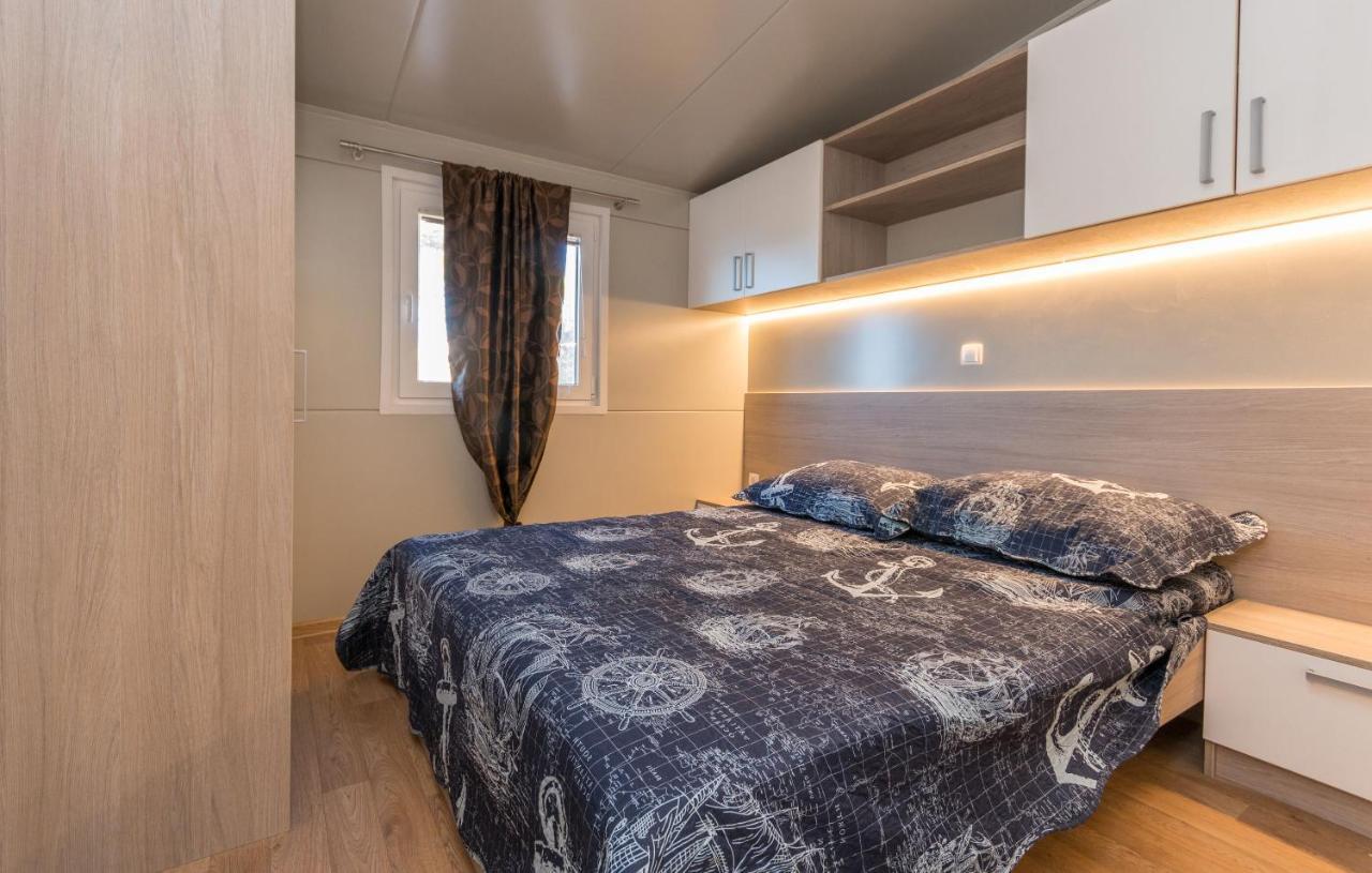 Mobile Home Rock Rose 1 Tkon Zewnętrze zdjęcie